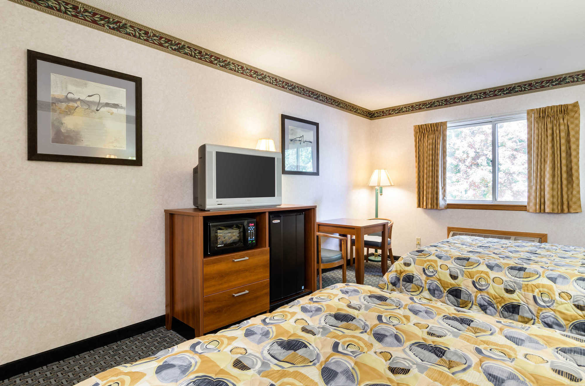 Econo Lodge West Springfield Kamer foto